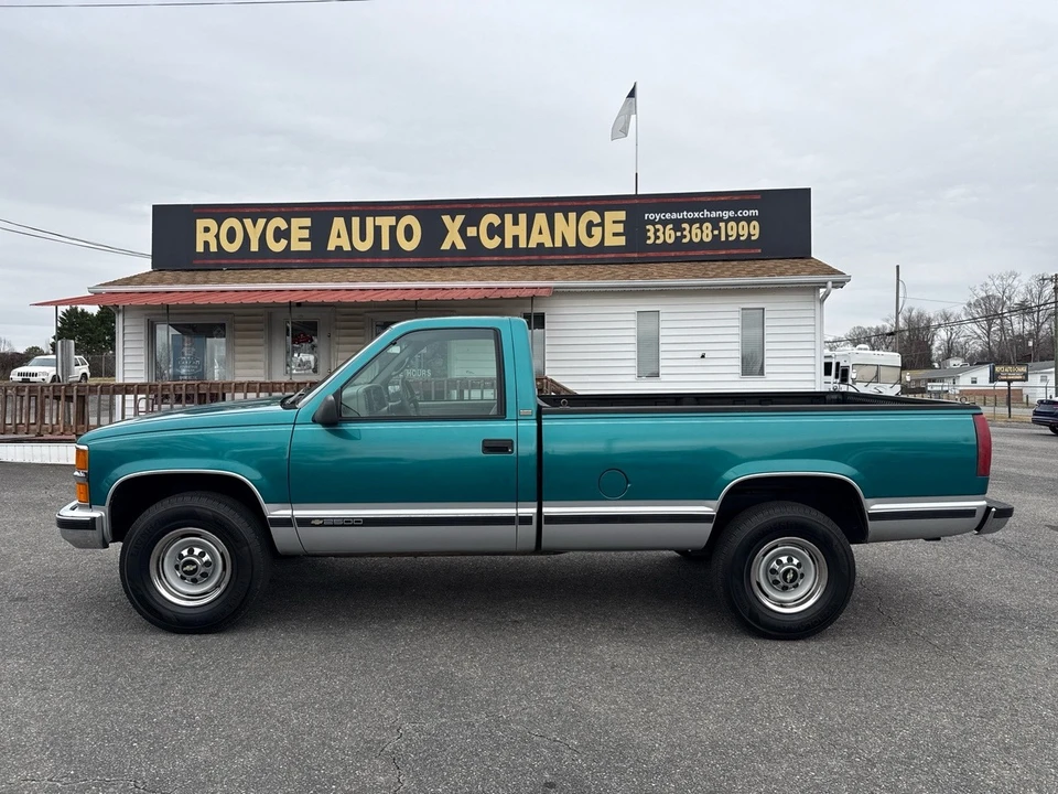 1995 Chevrolet C/K 4th Gen - Image 8 of 21