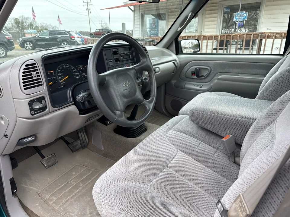1995 Chevrolet C/K 4th Gen - Image 11 of 21