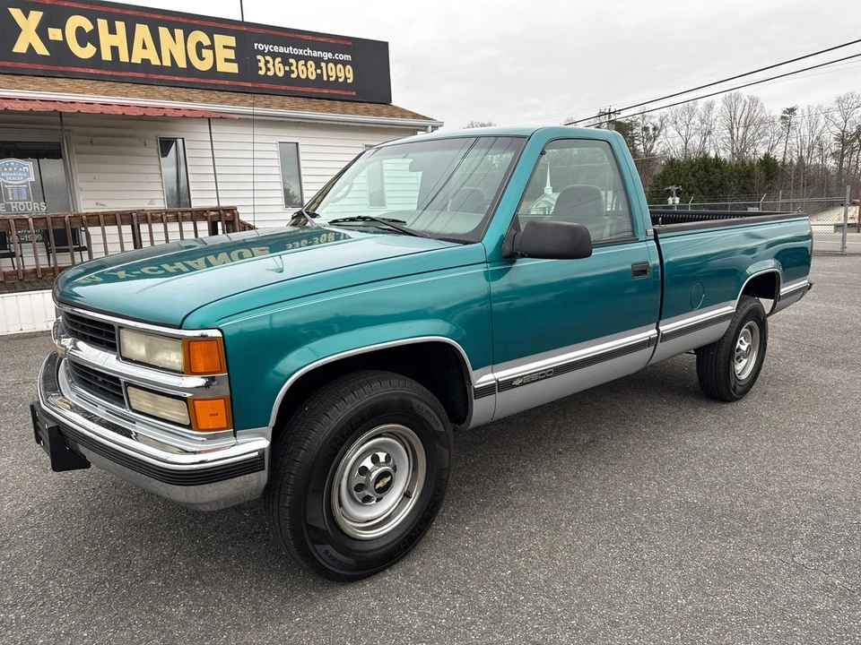 1995 Chevrolet C/K 4th Gen - Image 2 of 21