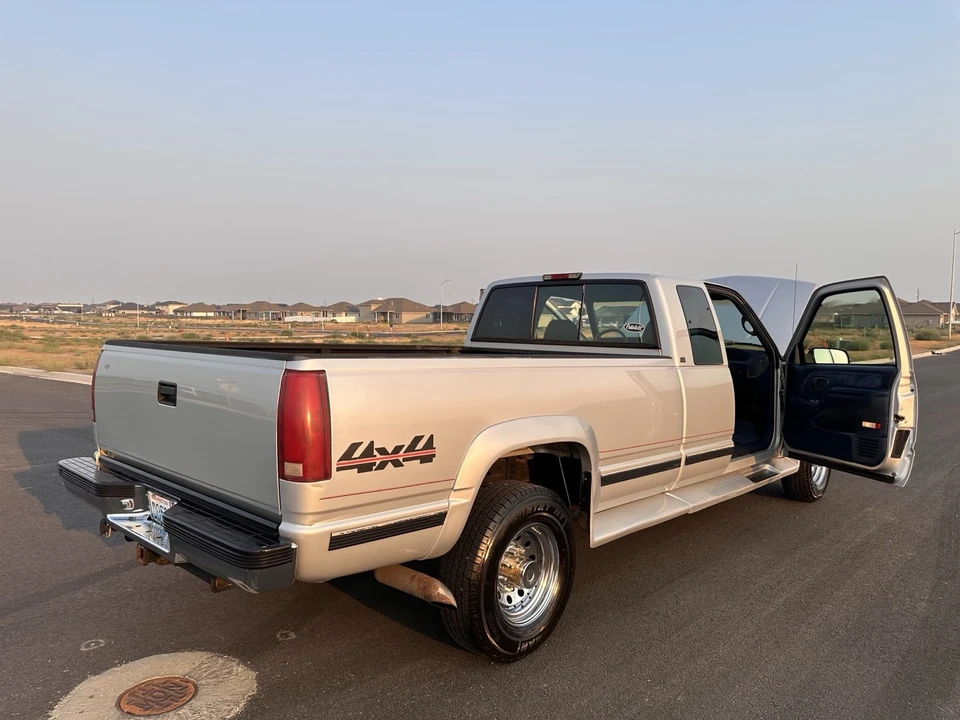 1995 Chevrolet C/K 4th Gen - Image 19 of 31