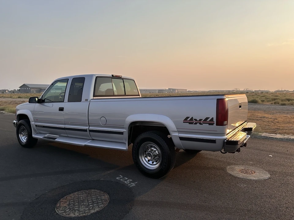 1995 Chevrolet C/K 4th Gen - Image 5 of 31