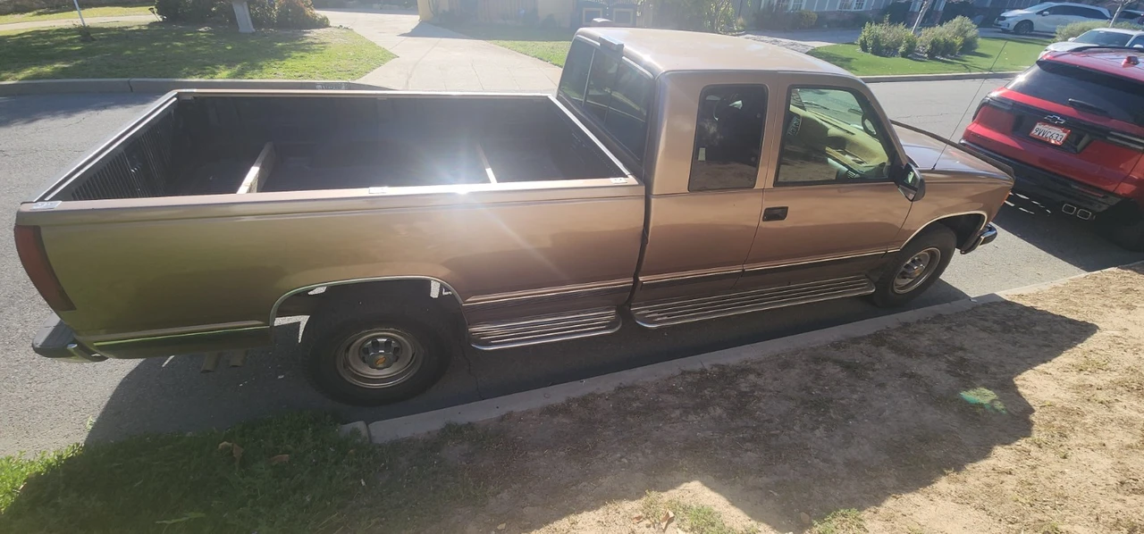 1995 Chevrolet C/K 4th Gen - Image 4 of 17