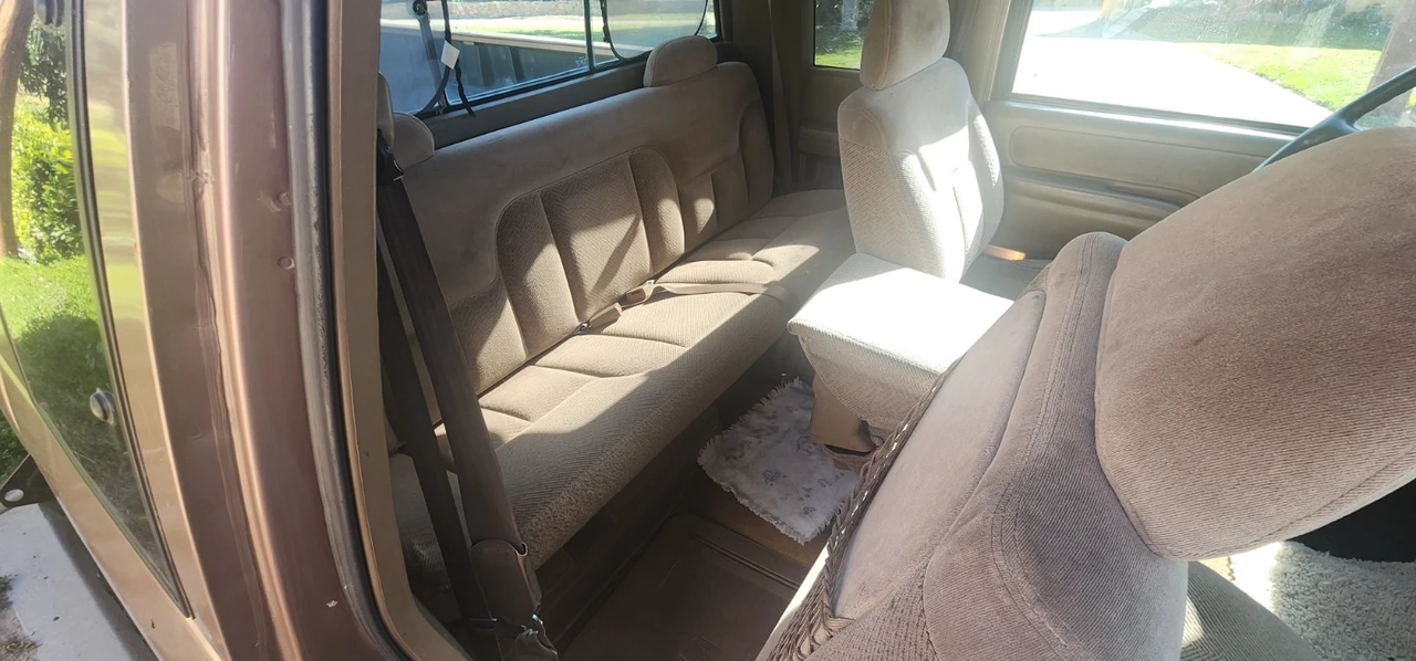 1995 Chevrolet C/K 4th Gen - Image 16 of 17