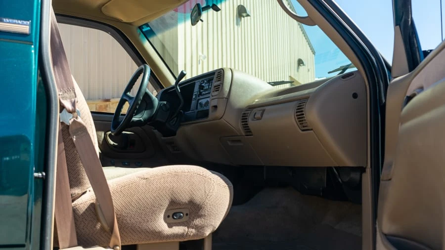 1995 Chevrolet C/K 4th Gen - Image 5 of 12