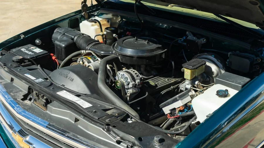 1995 Chevrolet C/K 4th Gen - Image 6 of 12