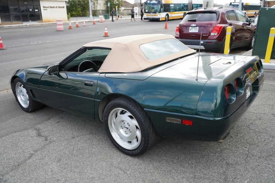 1995 Chevrolet Corvette C4 - Image 18 of 19