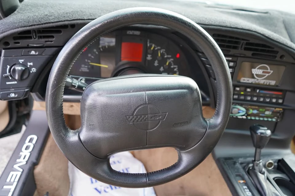 1995 Chevrolet Corvette C4 - Image 14 of 19