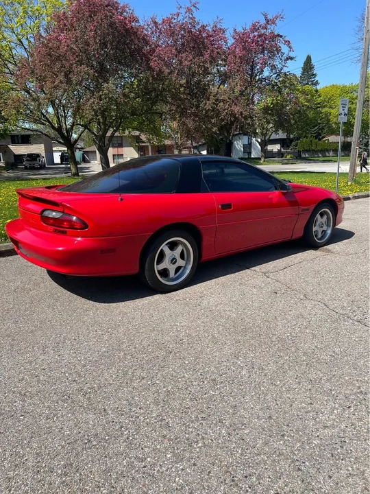 1995 Chevrolet Camaro 4th Gen - Image 2 of 9
