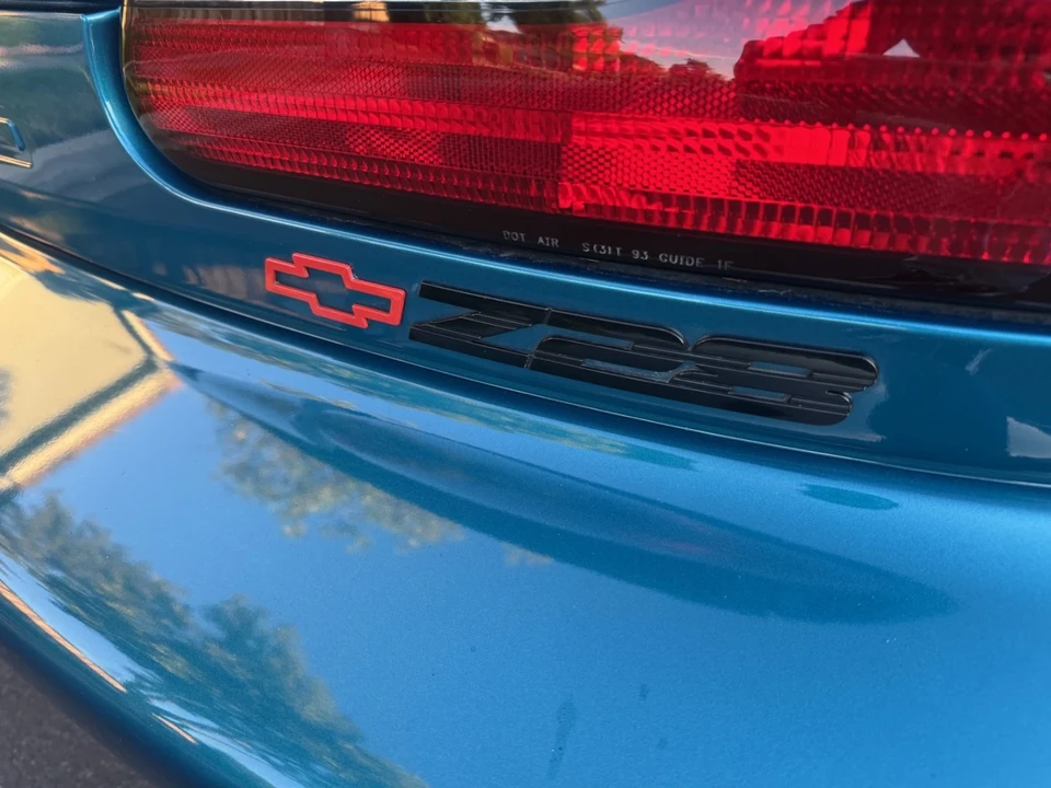 1995 Chevrolet Camaro 4th Gen - Image 4 of 17