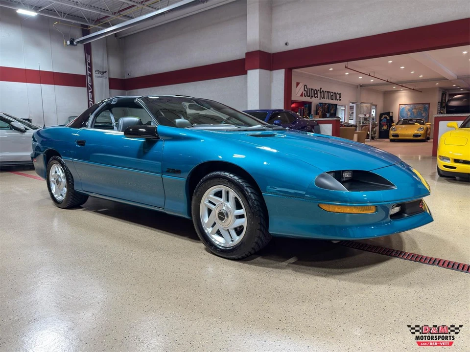 1995 Chevrolet Camaro 4th Gen - Image 7 of 31