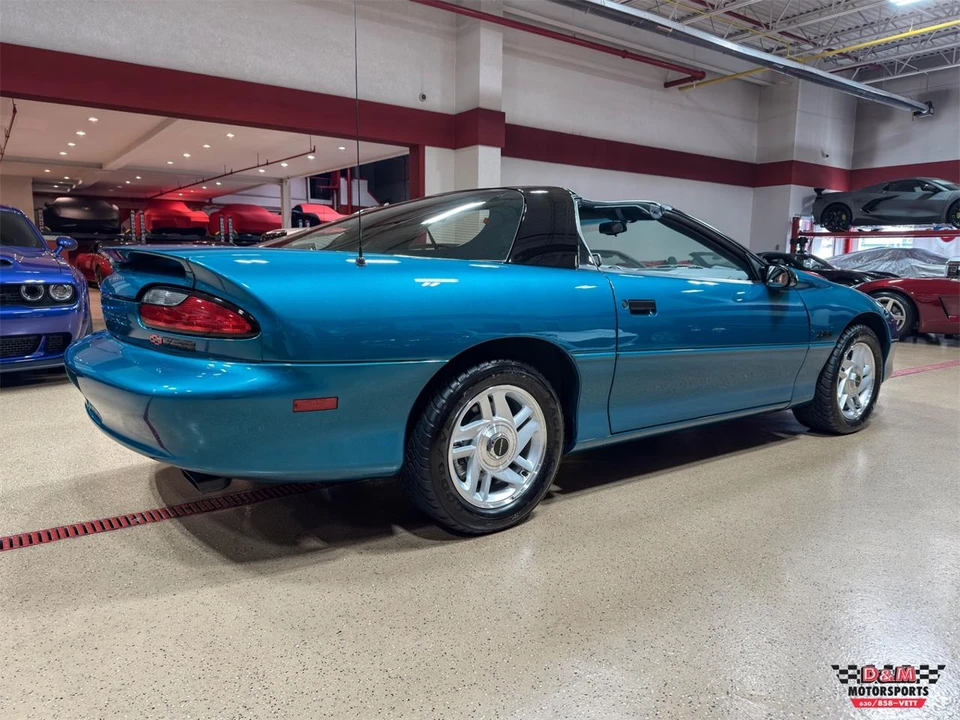 1995 Chevrolet Camaro 4th Gen - Image 5 of 31