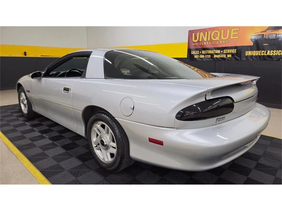 1995 Chevrolet Camaro 4th Gen - Image 6 of 31