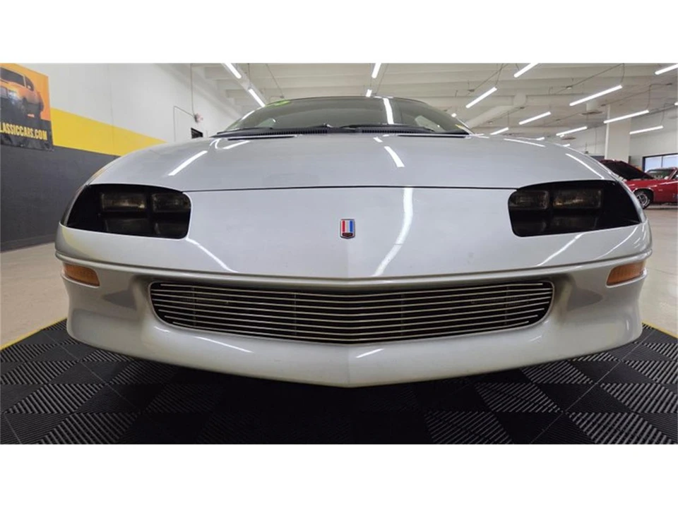 1995 Chevrolet Camaro 4th Gen - Image 9 of 31