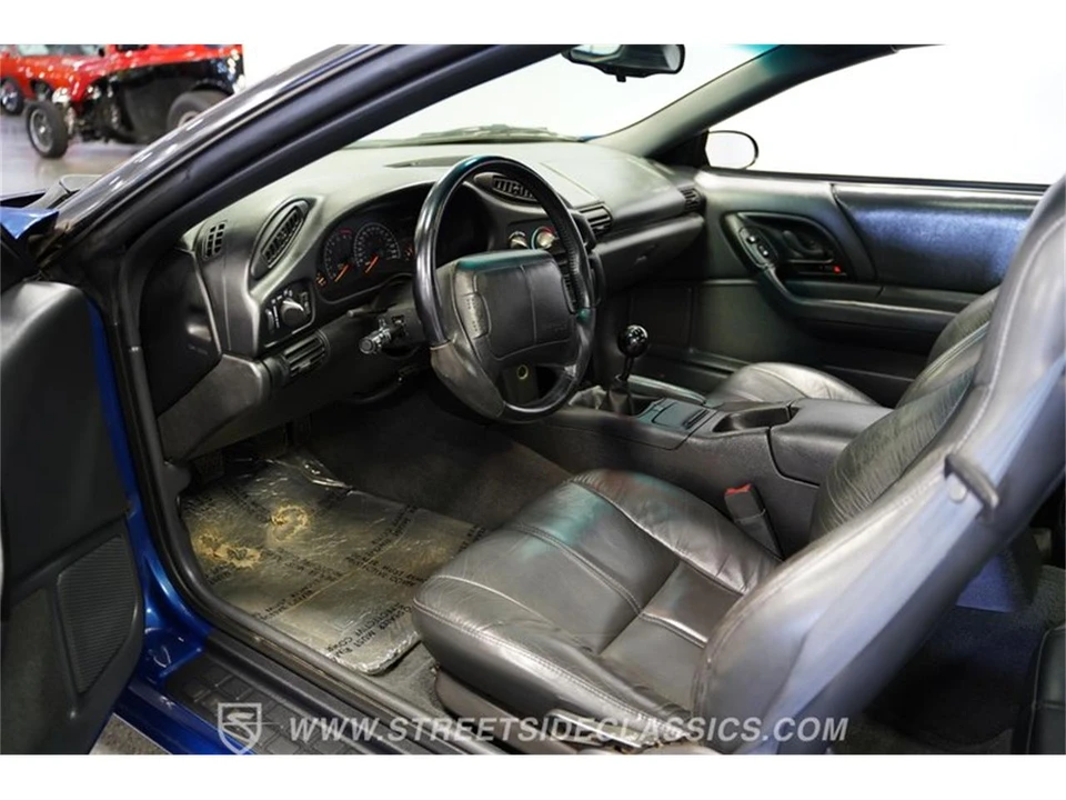 1995 Chevrolet Camaro 4th Gen - Image 2 of 31