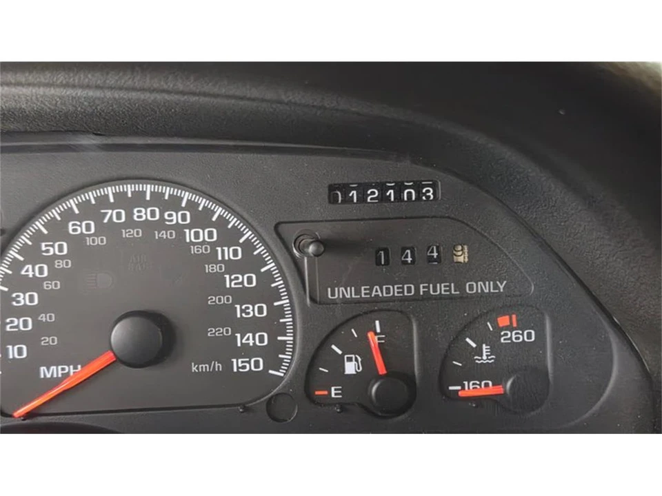 1995 Chevrolet Camaro 4th Gen - Image 30 of 31