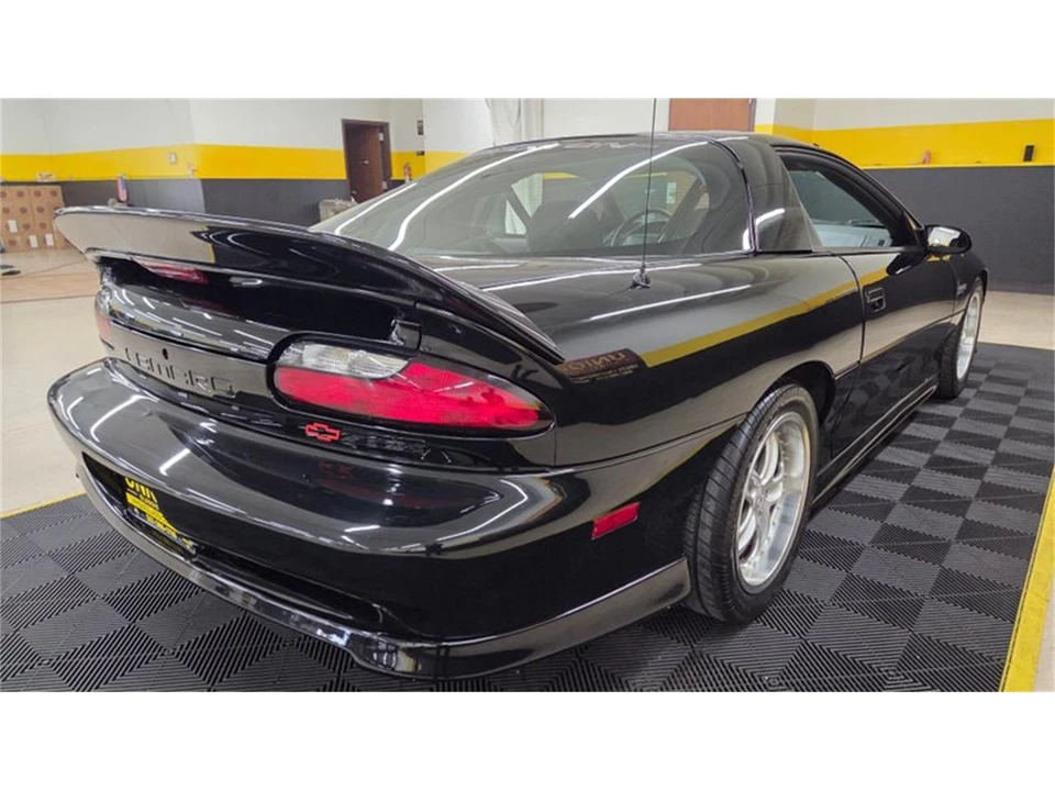 1995 Chevrolet Camaro 4th Gen - Image 4 of 31