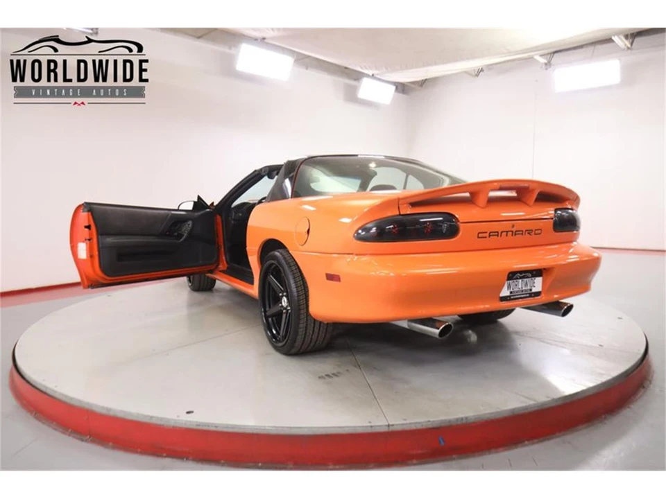1995 Chevrolet Camaro 4th Gen - Image 28 of 31