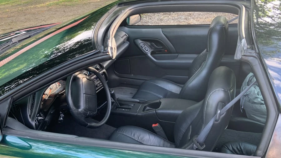 1995 Chevrolet Camaro 4th Gen - Image 5 of 31