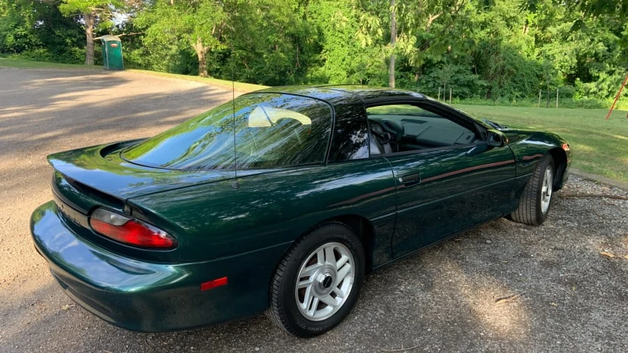 1995 Chevrolet Camaro 4th Gen - Image 3 of 31