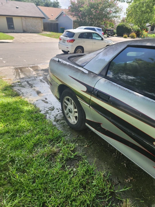 1995 Chevrolet Camaro 4th Gen - Image 2 of 11