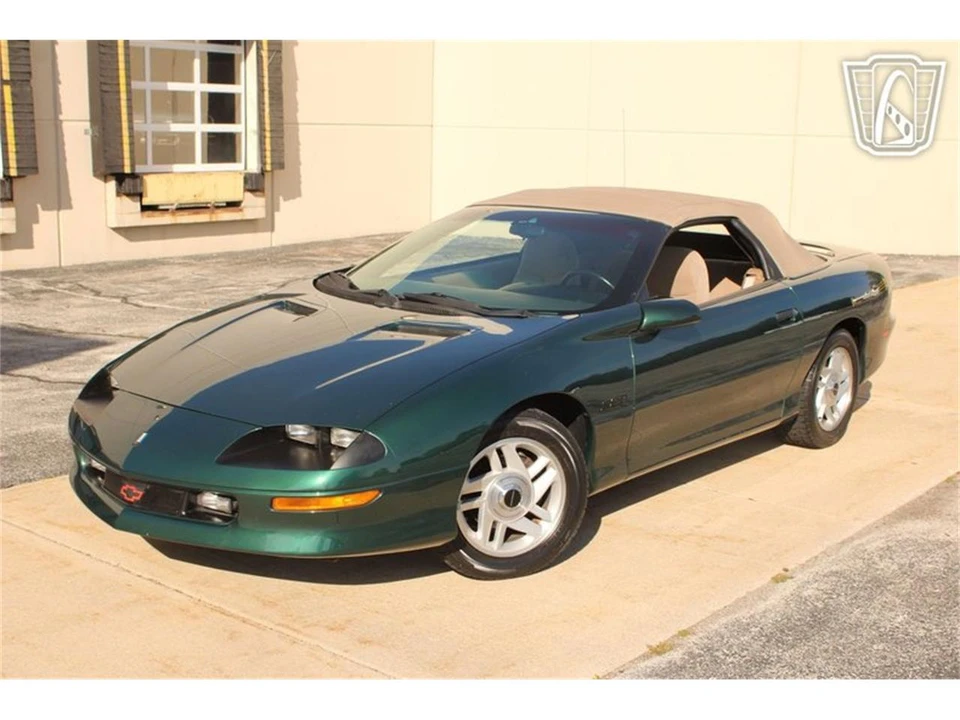 1995 Chevrolet Camaro 4th Gen - Image 2 of 31