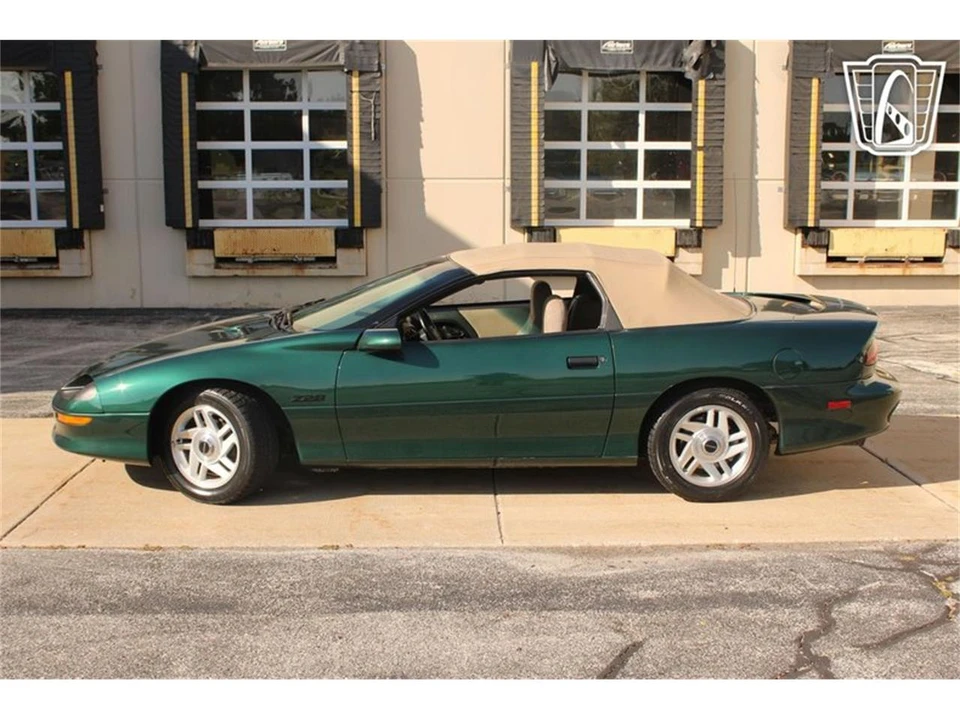 1995 Chevrolet Camaro 4th Gen - Image 4 of 31