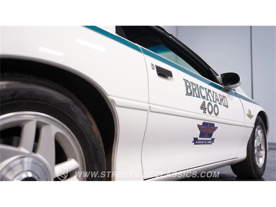 1995 Chevrolet Camaro 4th Gen - Image 23 of 31