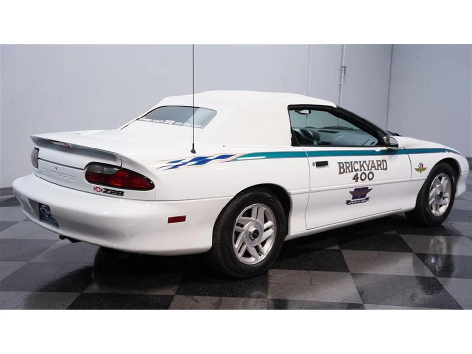 1995 Chevrolet Camaro 4th Gen - Image 12 of 31