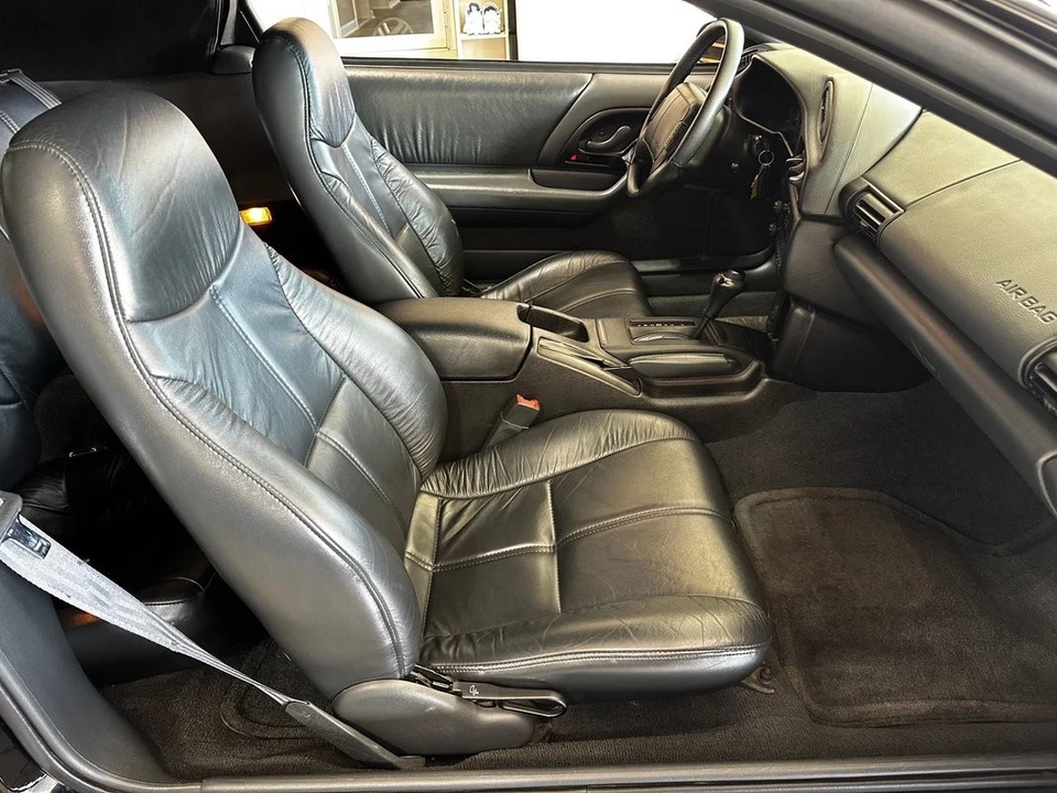1995 Chevrolet Camaro 4th Gen - Image 25 of 31