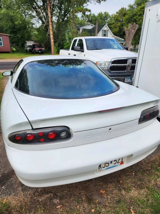 1995 Chevrolet Camaro 4th Gen - Image 2 of 7