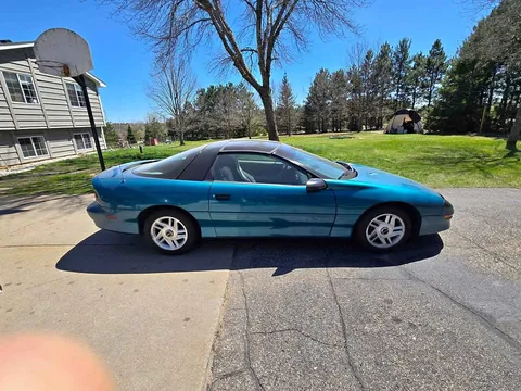 1995 Chevrolet Camaro Base