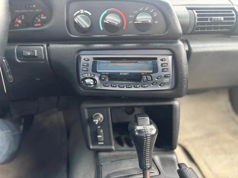 1995 Chevrolet Camaro 4th Gen - Image 7 of 11