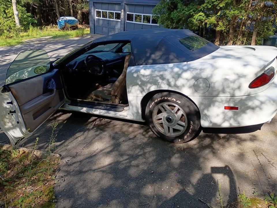 1995 Chevrolet Camaro 4th Gen - Image 2 of 2