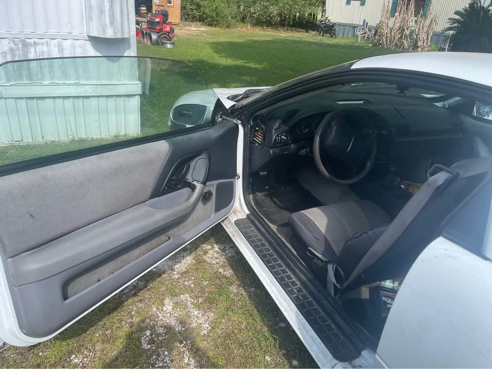 1995 Chevrolet Camaro 4th Gen - Image 6 of 7