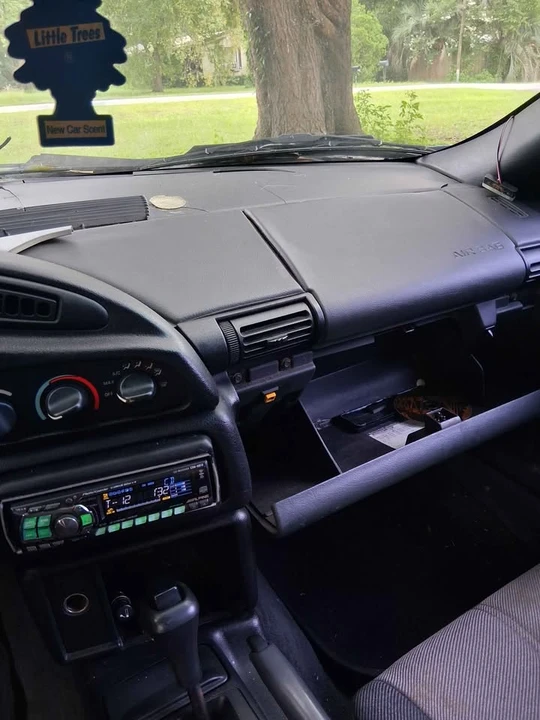 1995 Chevrolet Camaro 4th Gen - Image 10 of 16