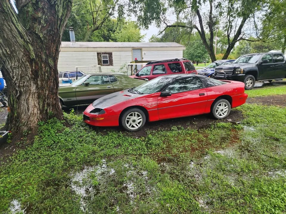 1995 Chevrolet Camaro 4th Gen - Image 2 of 5