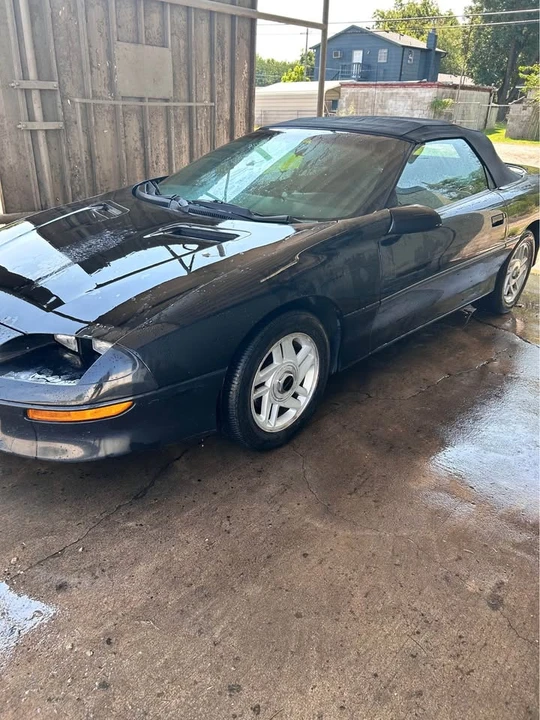 1995 Chevrolet Camaro 4th Gen - Image 2 of 18