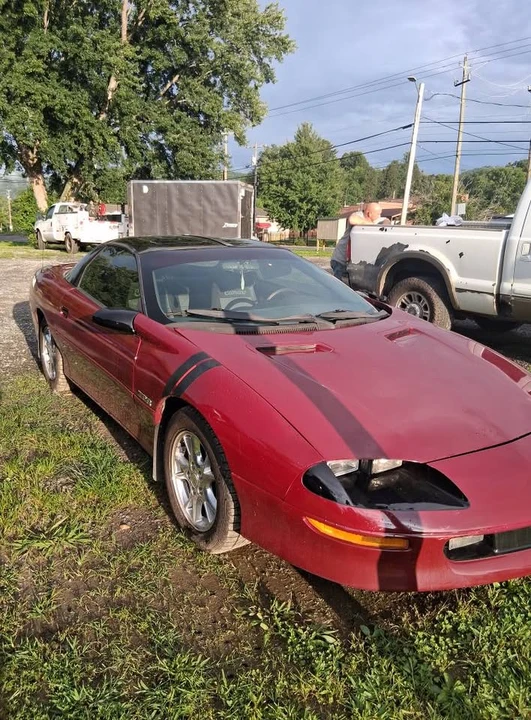 1995 Chevrolet Camaro 4th Gen - Image 2 of 5