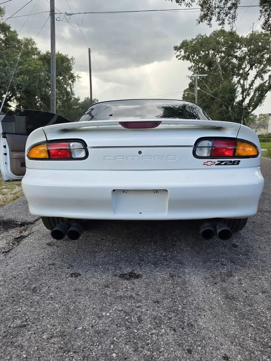 1995 Chevrolet Camaro 4th Gen - Image 2 of 12
