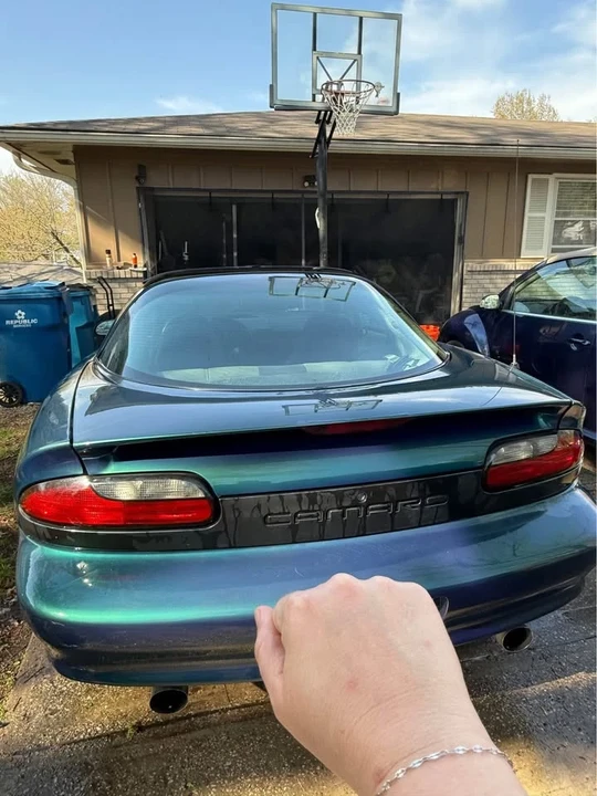 1995 Chevrolet Camaro 4th Gen - Image 6 of 9