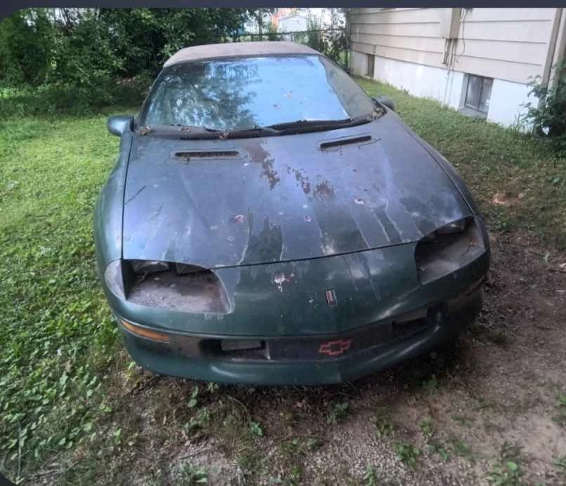 1995 Chevrolet Camaro 4th Gen - Image 2 of 6
