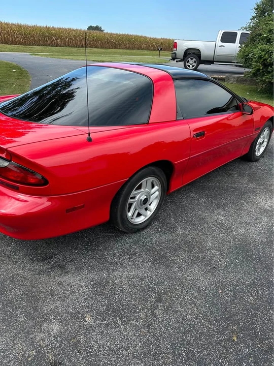 1995 Chevrolet Camaro 4th Gen - Image 2 of 6