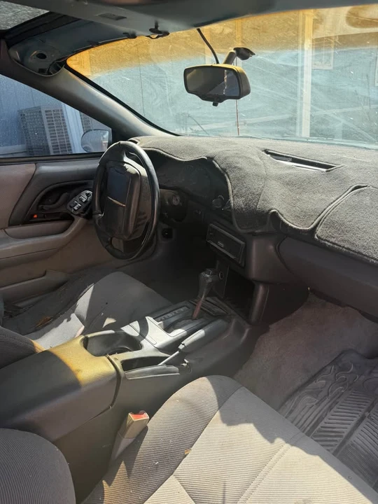 1995 Chevrolet Camaro 4th Gen - Image 4 of 8
