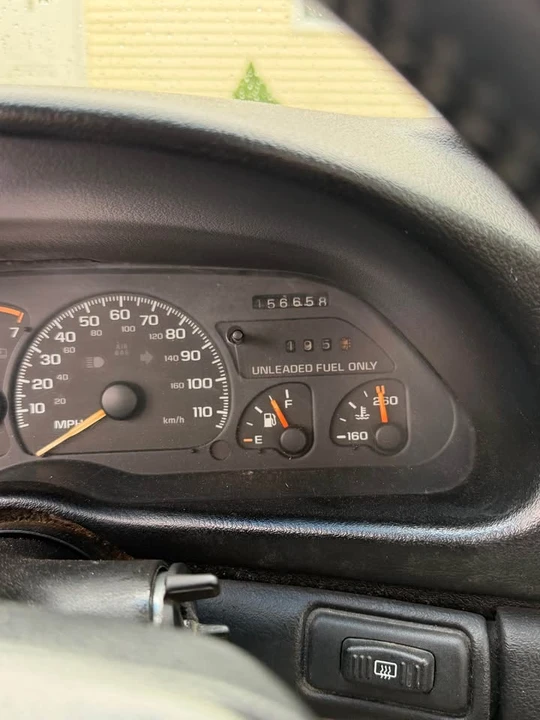 1995 Chevrolet Camaro 4th Gen - Image 8 of 12