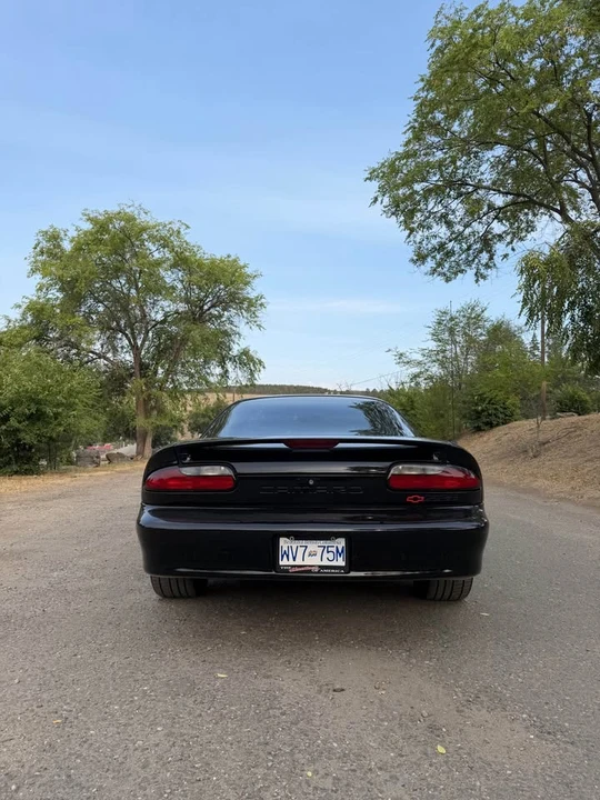 1995 Chevrolet Camaro 4th Gen - Image 5 of 12