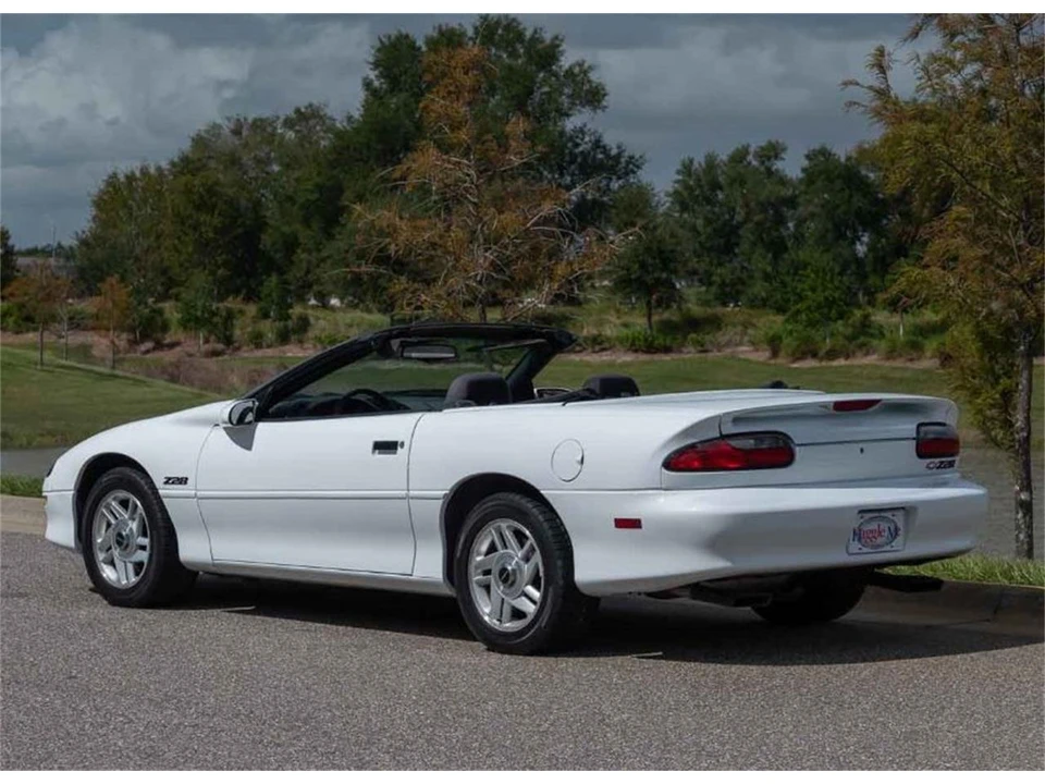 1995 Chevrolet Camaro 4th Gen - Image 3 of 14