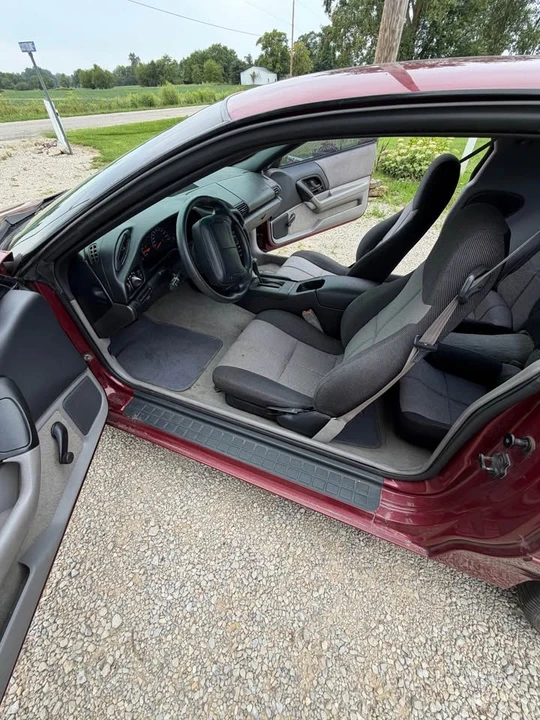 1995 Chevrolet Camaro SS 4th Gen - Image 4 of 12