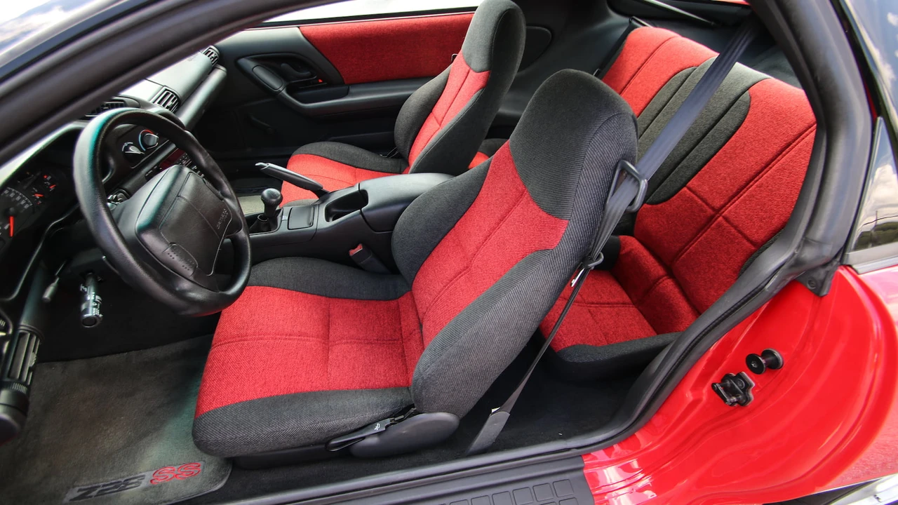 1995 Chevrolet Camaro 4th Gen - Image 21 of 31
