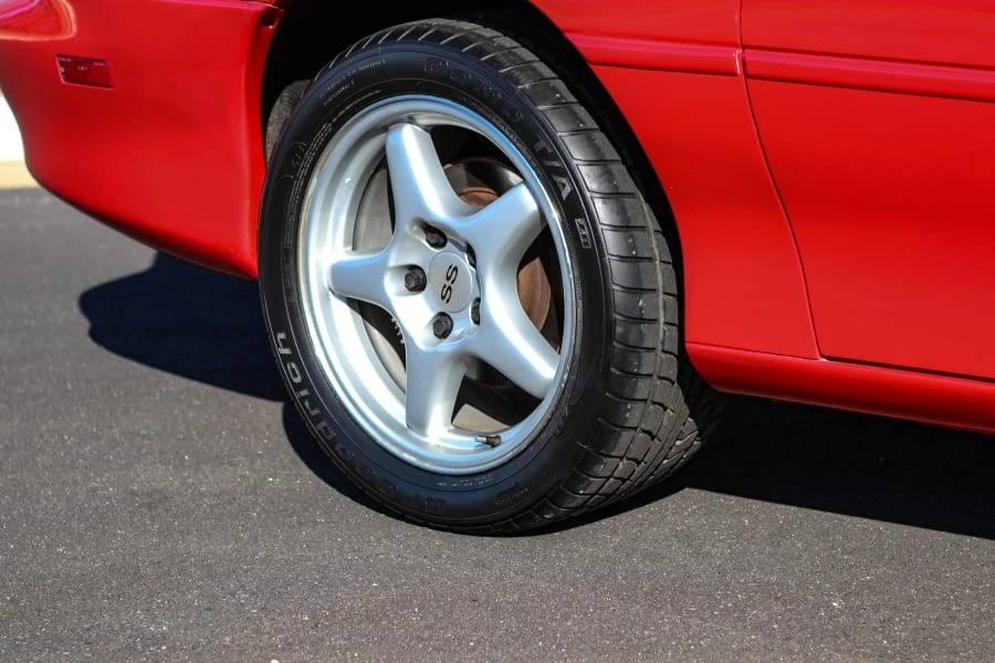 1995 Chevrolet Camaro 4th Gen - Image 11 of 29