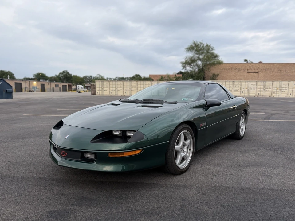 1995 Chevrolet Camaro Z28 4th Gen - Image 2 of 16